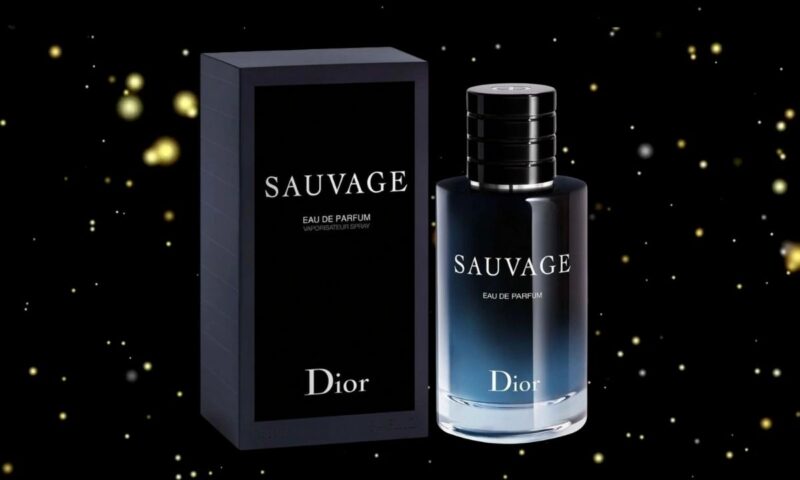 Sauvage dior parfem na crnoj pozadini sa šljokicama